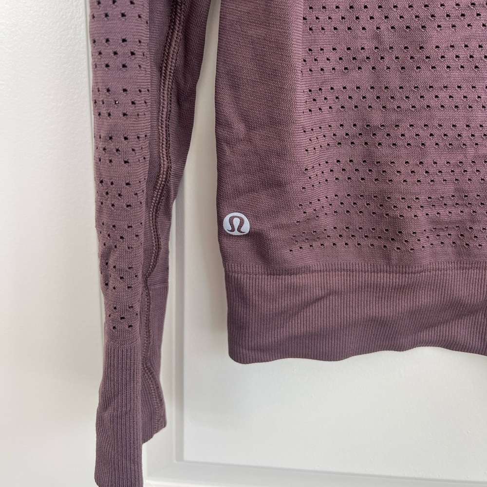 Lululemon Breeze By Long Sleeve *Squad Cherry Cola Seamless Top Size 6 - Picture 7 of 7